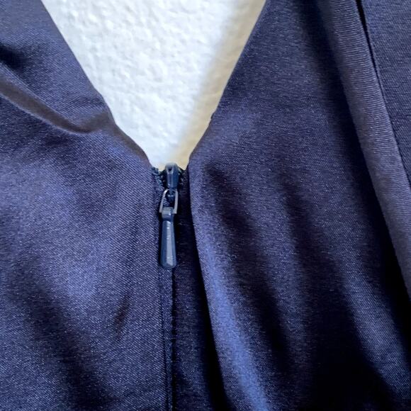 NWT Dessy Collection Charmeuse Cap Sleeve Gown Dress in Midnight Blue - Picture 5 of 8